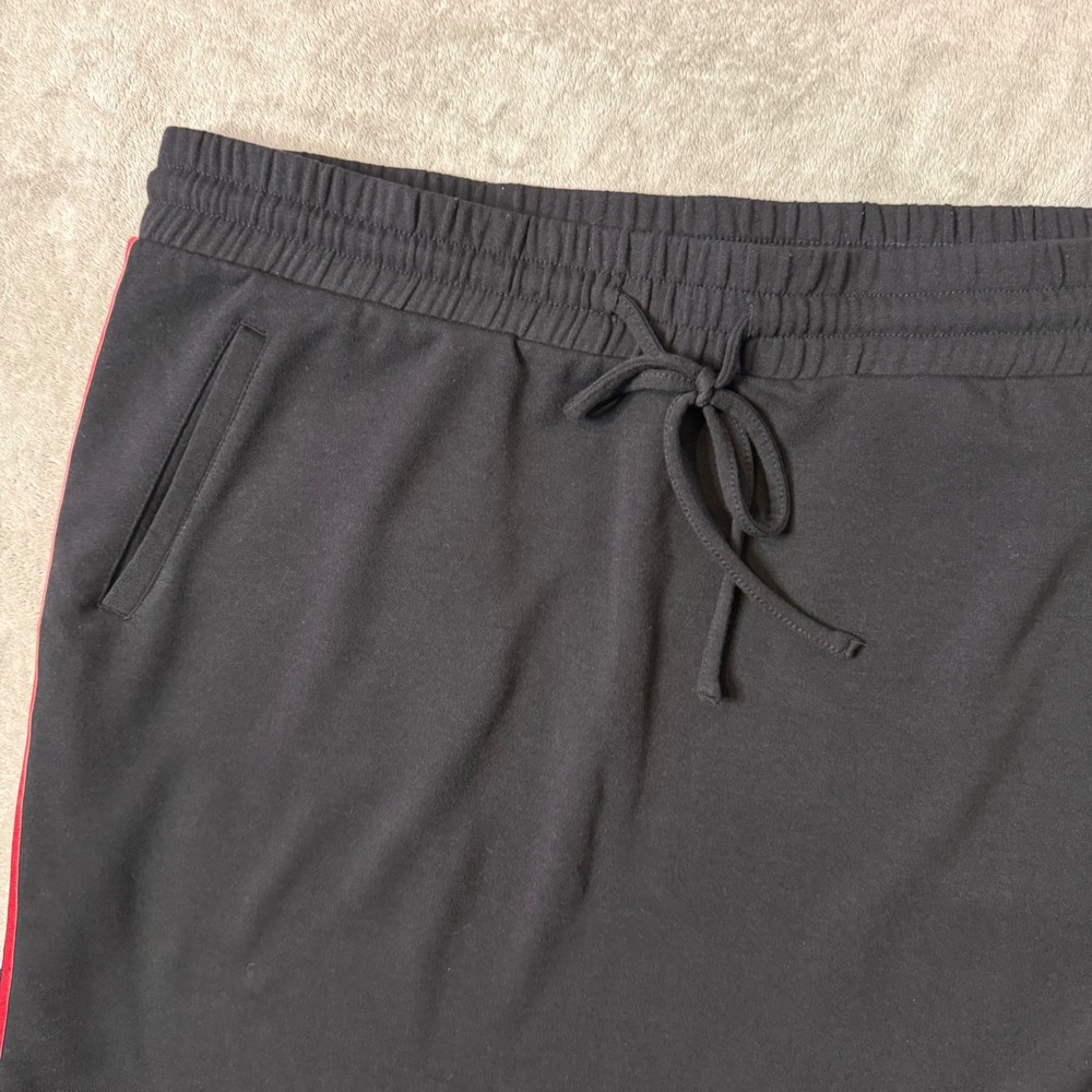 Torrid Disney Mini Skirt Size 2X Black Mickey Mouse Side Stripe Pockets Casual - Picture 7 of 9
